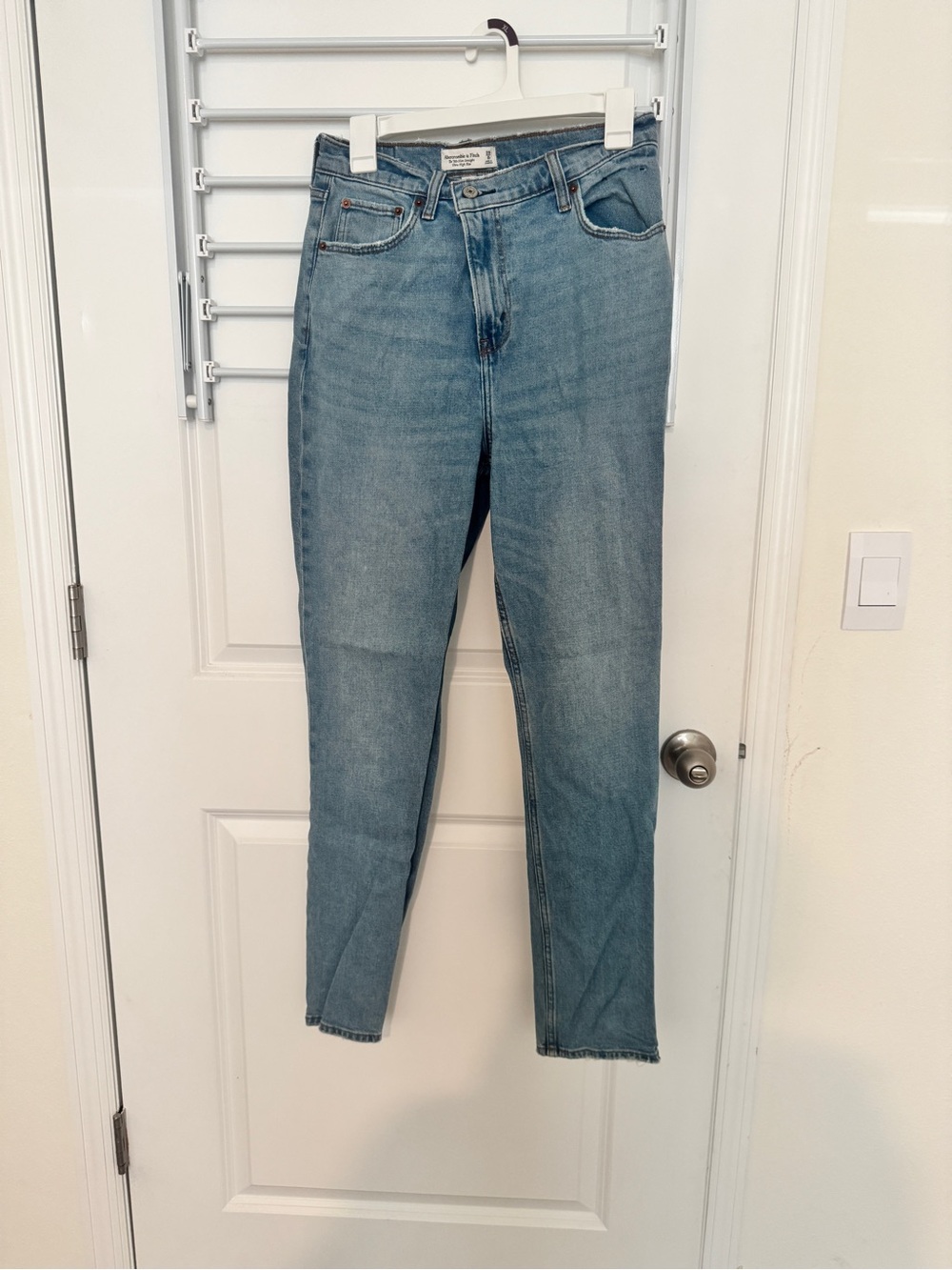 Abercrombie Light Blue Women's High-Rise Straight Jeans